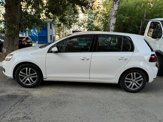 2012 Volkswagen Golf VI, белый, 850000 рублей, вид 4
