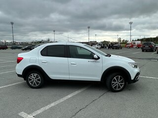 2022 Renault Logan Stepway II Рестайлинг, белый, 1549000 рублей, вид 2