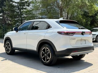 2023 Honda Vezel II, белый, 2060002 рублей, вид 5
