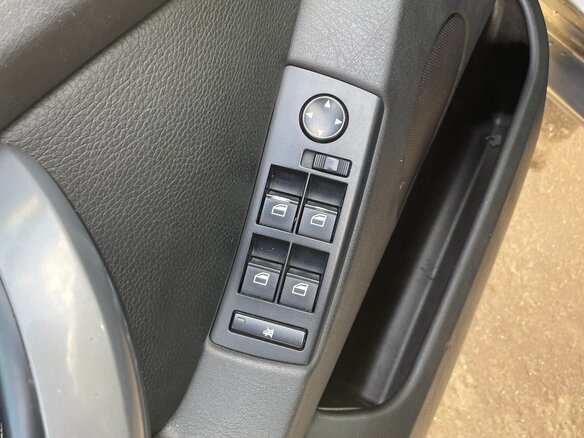 2006 BMW X5 3.0i I (E53) Рестайлинг, серый - вид 13