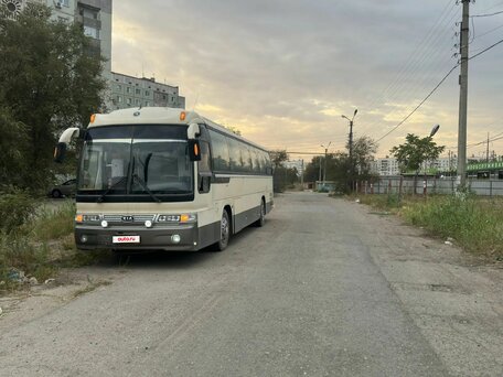 2004 Kia Granbird, бежевый, 1050000 рублей, вид 4