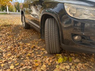 2008 Volkswagen Tiguan I, чёрный, 600000 рублей, вид 5