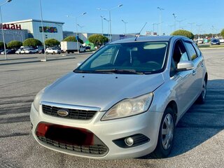 2009 Ford Focus II Рестайлинг, серебристый, 470000 рублей, вид 1