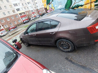 2014 Skoda Octavia III (A7), коричневый, 1200000 рублей, вид 3