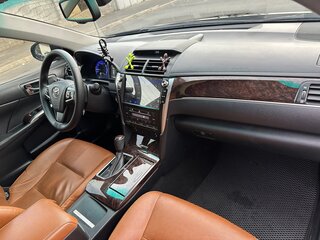 2016 Toyota Camry VII (XV50) Рестайлинг, чёрный, 2400000 рублей, вид 3