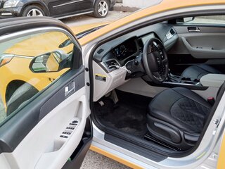 2016 Hyundai Sonata VII (LF), жёлтый, 1200000 рублей, вид 3