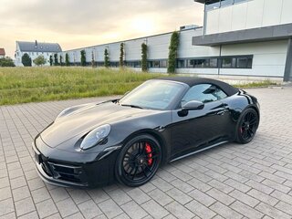2023 Porsche 911 Carrera 4 GTS VIII (992), чёрный, 16540000 рублей, вид 2