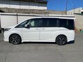 2019 Honda Stepwgn V Рестайлинг, белый, 3000000 рублей - вид 5