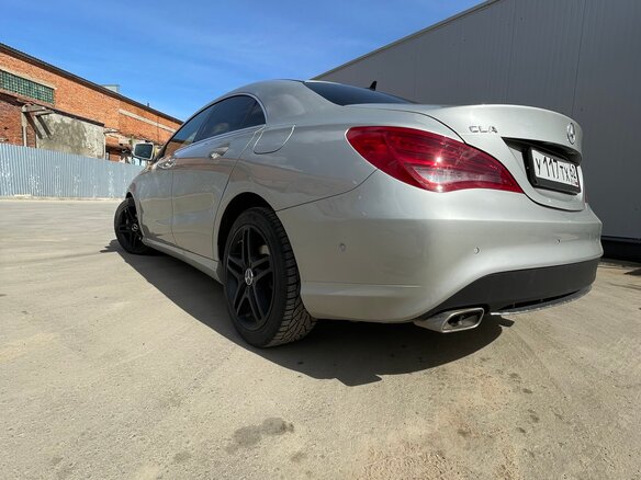 2013 Mercedes-Benz CLA 200 I (C117, X117), серебристый, 1500000 рублей - вид 11