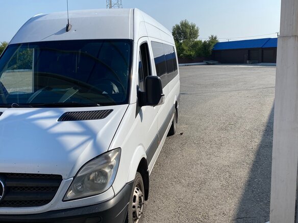 2011 Mercedes-Benz Sprinter, белый, 1990000 рублей