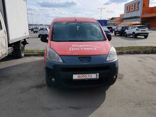 2011 Peugeot Partner II, красный, 380000 рублей, вид 1