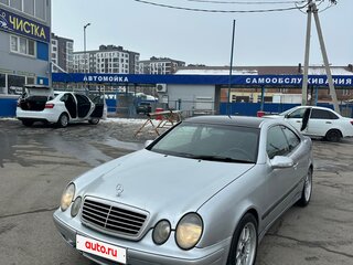 2001 Mercedes-Benz CLK-Класс 200 I (W208) Рестайлинг, серебристый, 550000 рублей, вид 1