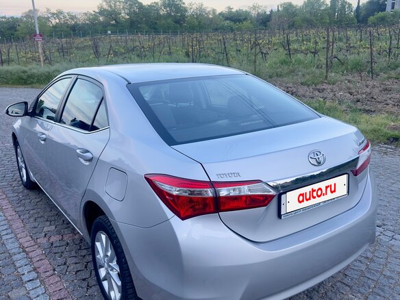 2013 Toyota Corolla XI (E160, E170, E180), серый, 1180000 рублей - вид 9