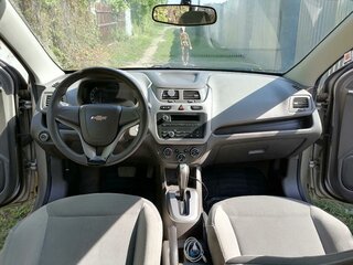 2014 Chevrolet Cobalt II, бежевый, 600000 рублей, вид 5