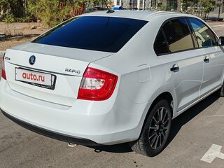 2017 Skoda Rapid I Рестайлинг, белый, 750000 рублей, вид 5