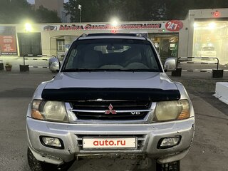 2000 Mitsubishi Montero III, серебристый, 950000 рублей, вид 2