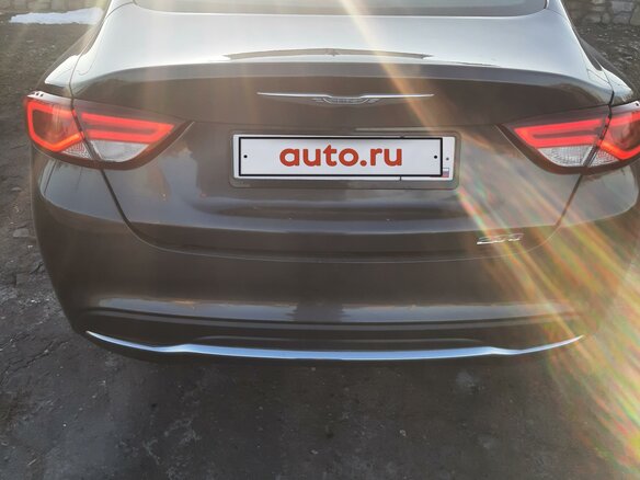 2016 Chrysler 200 II, серый, 1500000 рублей - вид 2