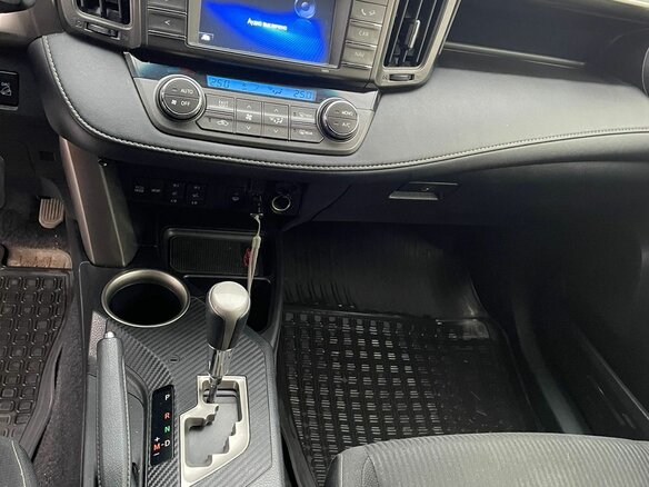 2014 Toyota RAV4 IV (XA40), чёрный, 1799000 рублей - вид 36