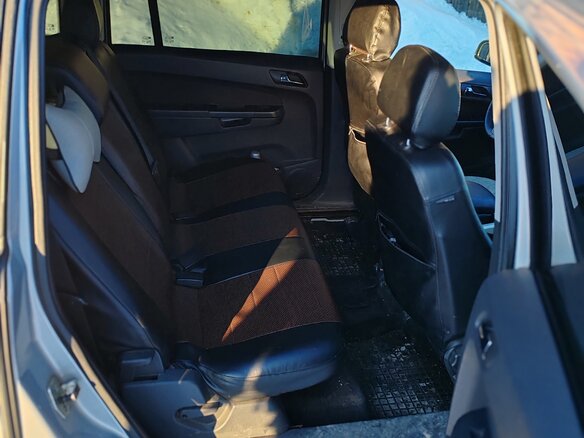 2008 Opel Zafira B Рестайлинг, бежевый, 555000 рублей - вид 15