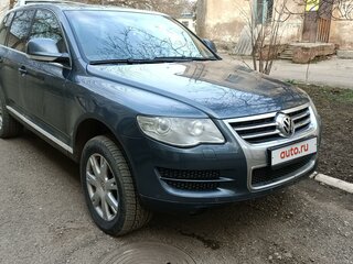 2008 Volkswagen Touareg I Рестайлинг, серый, 1700000 рублей, вид 2