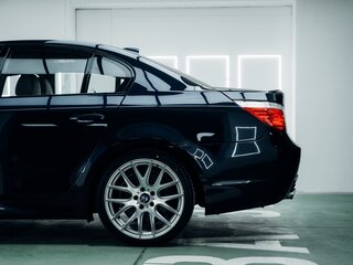 2004 BMW 5 серии 545i V (E60/E61), чёрный, 2500000 рублей, вид 5