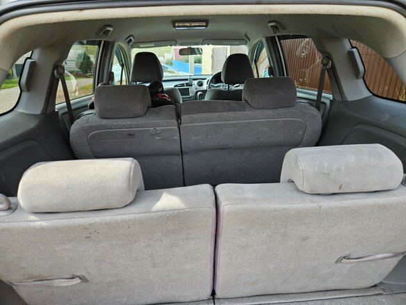 2010 Honda Stream II Рестайлинг, серый, 1200000 рублей - вид 11
