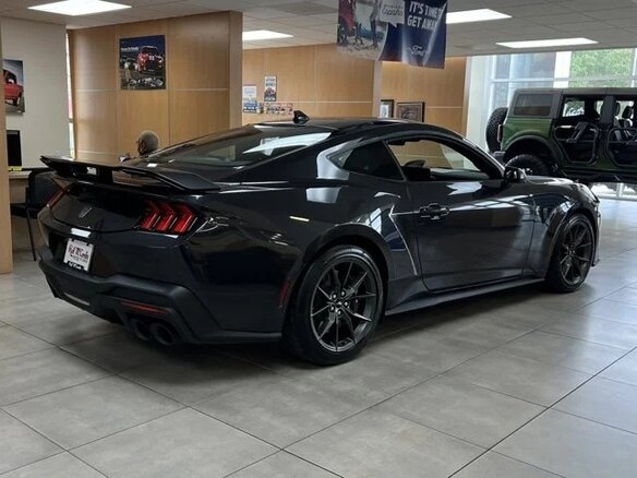 2026 Ford Mustang VII, чёрный, 13310973 рублей - вид 4