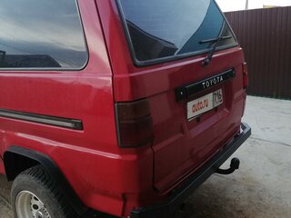 1989 Toyota Lite Ace III, красный, 999999 рублей, вид 5