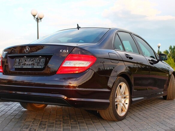 2011 Mercedes-Benz C-Класс 250 7G-TRONIC PLUS III (W204), серебристый - вид 4