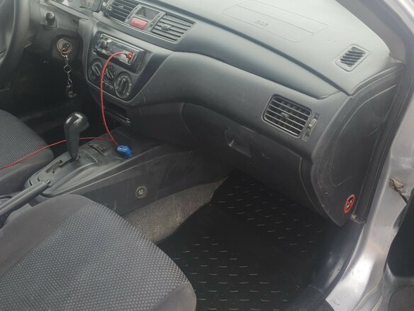 2006 Mitsubishi Lancer IX, серебристый, 450000 рублей - вид 1