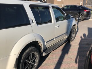 2011 Nissan Pathfinder III Рестайлинг, белый, 1000000 рублей, вид 5