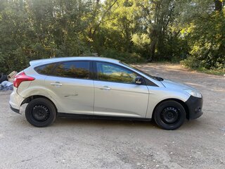2011 Ford Focus III, серебристый, 460000 рублей, вид 4