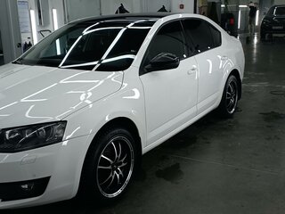 2013 Skoda Octavia III (A7), белый, 1350000 рублей, вид 2
