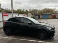 2020 Mazda 2 III (DJ) Рестайлинг, чёрный, 1600000 рублей - вид 3
