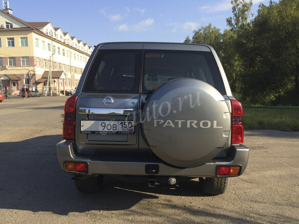 2007 Nissan Patrol V (Y61) Рестайлинг, серый - вид 3