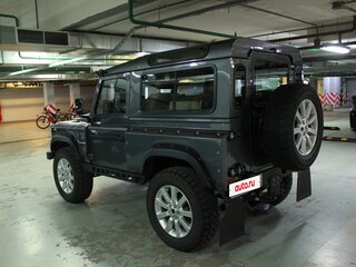 2014 Land Rover Defender 90 I Рестайлинг, серый, 4800000 рублей, вид 3