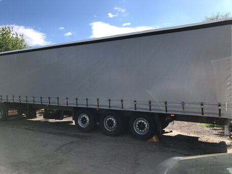 2007 Volvo FM, красный, 2900000 рублей, вид 5