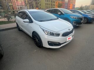 2015 Kia Ceed II Рестайлинг, белый, 1550000 рублей, вид 2