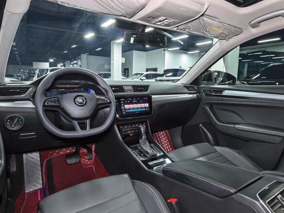 2023 Skoda Superb III Рестайлинг, чёрный - вид 15