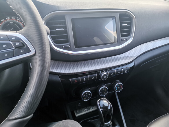 2024 Lada (ВАЗ) Vesta SW Cross I Рестайлинг (NG), белый, 1800000 рублей - вид 9