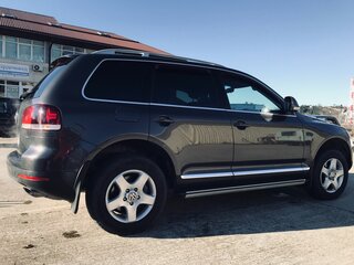 2006 Volkswagen Touareg I Рестайлинг, серый, 1200000 рублей, вид 4