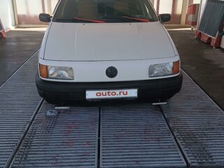 1990 Volkswagen Passat B3, белый, 190000 рублей, вид 1
