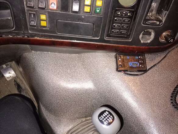 2008 Sinotruk Howo A5, красный, 1500000 рублей - вид 13