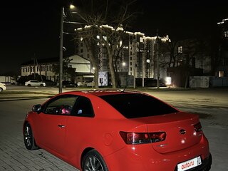 2010 Kia Cerato Koup II, красный, 890000 рублей, вид 4