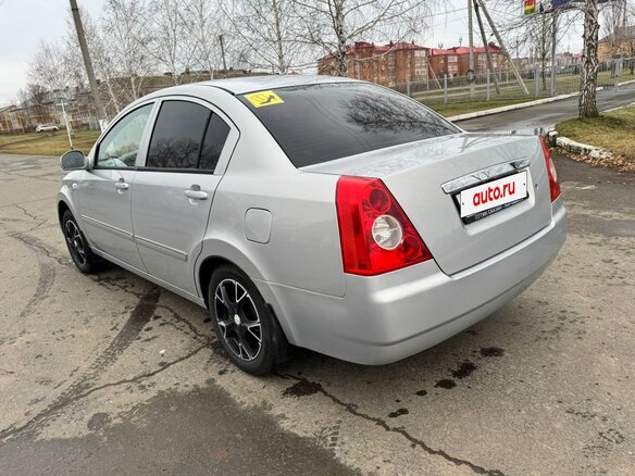 2010 Vortex Estina I, серебристый, 300000 рублей - вид 5