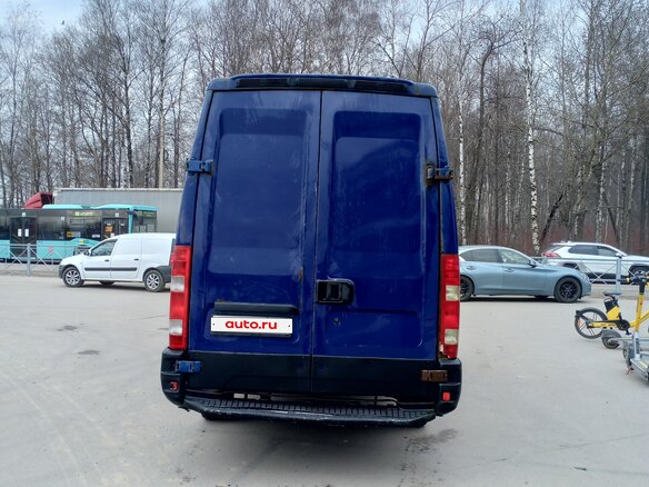 2007 Iveco Daily, синий, 800000 рублей - вид 4