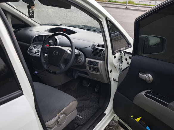 2004 Nissan Presage II, белый, 680000 рублей - вид 5