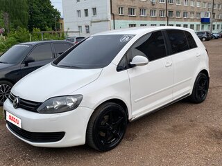 2009 Volkswagen Golf Plus II, белый, 410000 рублей, вид 2