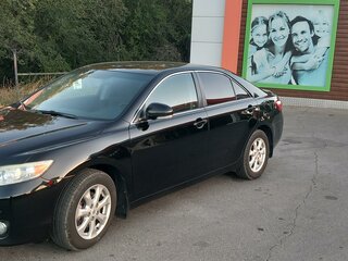 2011 Toyota Camry VI (XV40) Рестайлинг, чёрный, 1400000 рублей, вид 1