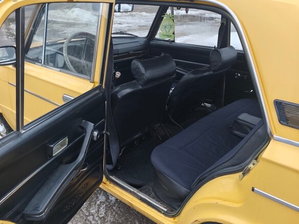 1984 Lada (ВАЗ) 2106, жёлтый, 65000 рублей - вид 10